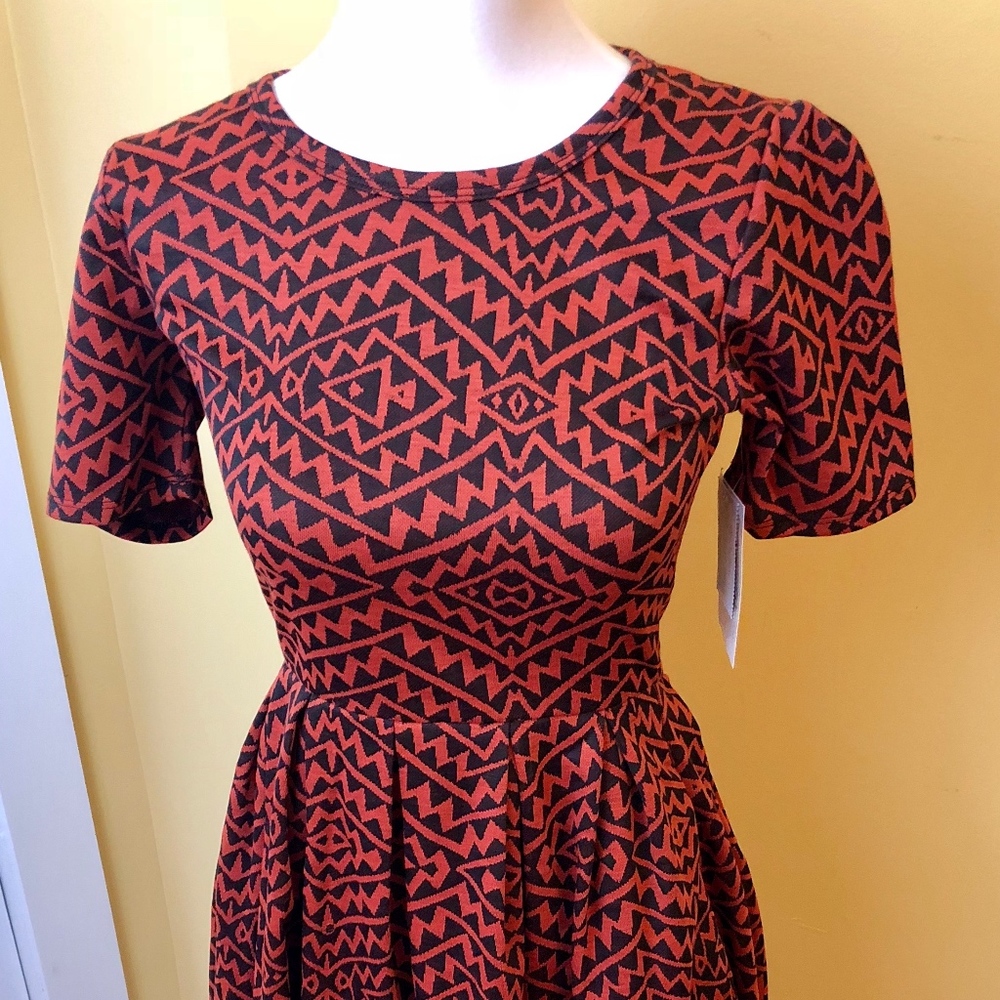LuLaRoe Amelia NWT Size XS